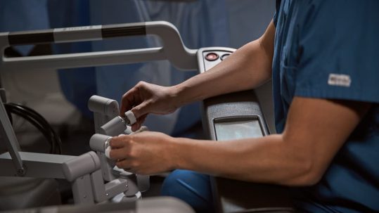 Robotic Gynaecology Surgeon